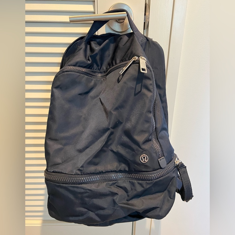 Lululemon City Adventurer backpack navy blue